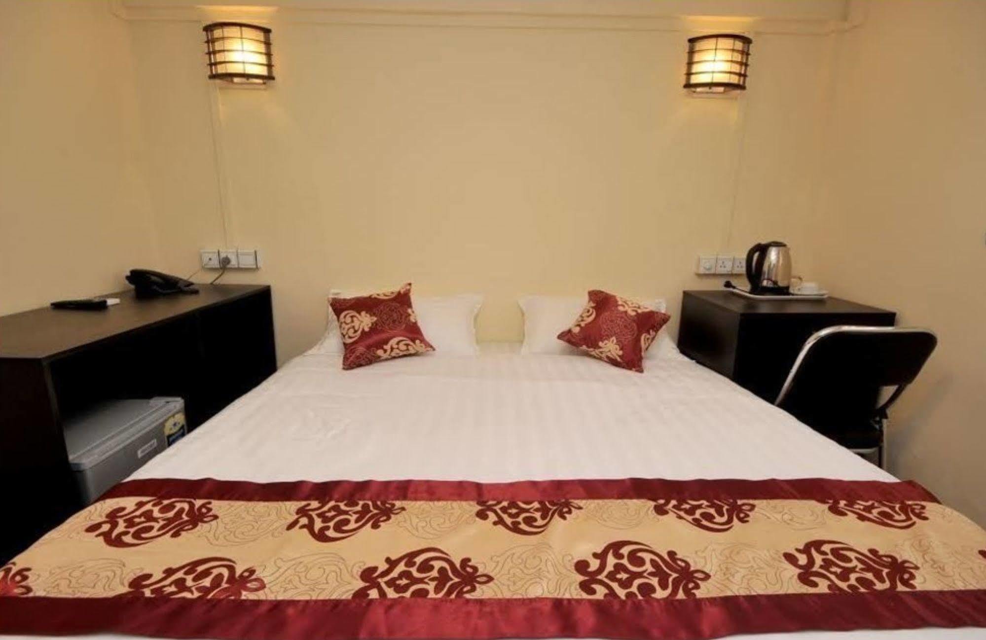 York Residence Yangon Eksteriør bilde